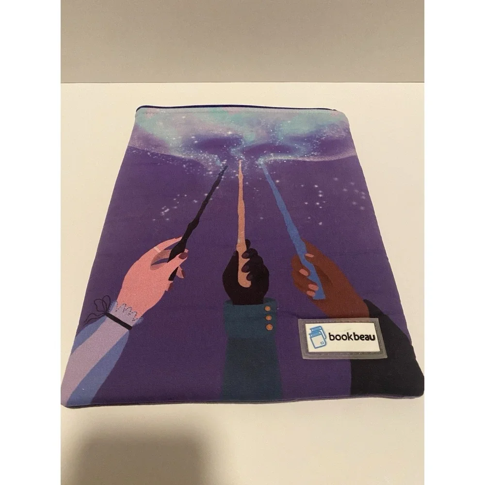 Bookbeau Harry Potter Wand Trio Book Sleeve‎ - Preowned Great Condition